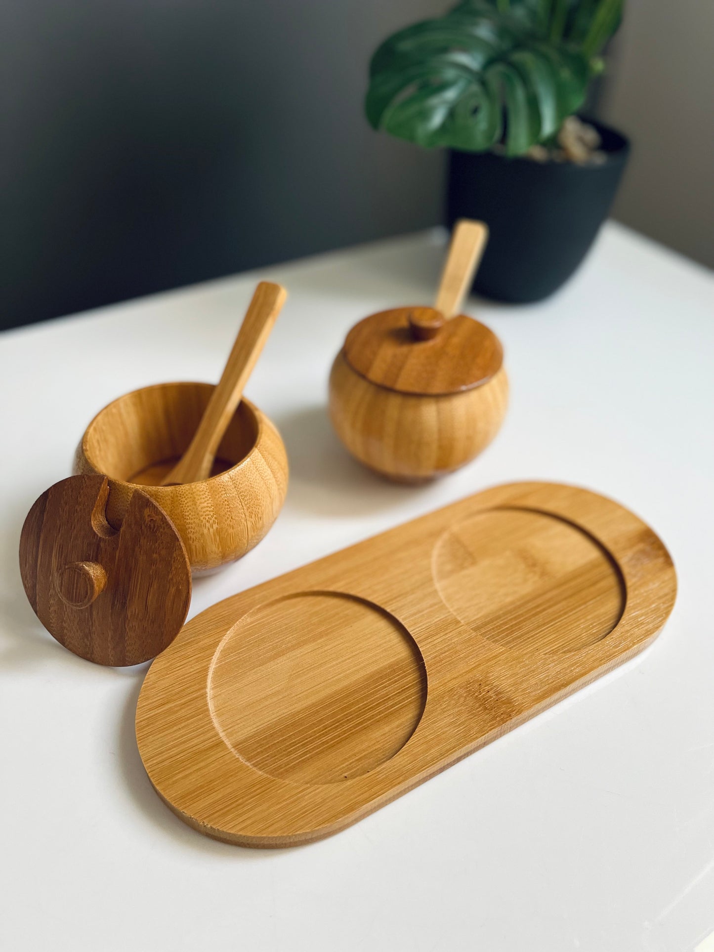 Set of 2 wooden bamboo jars with spoons