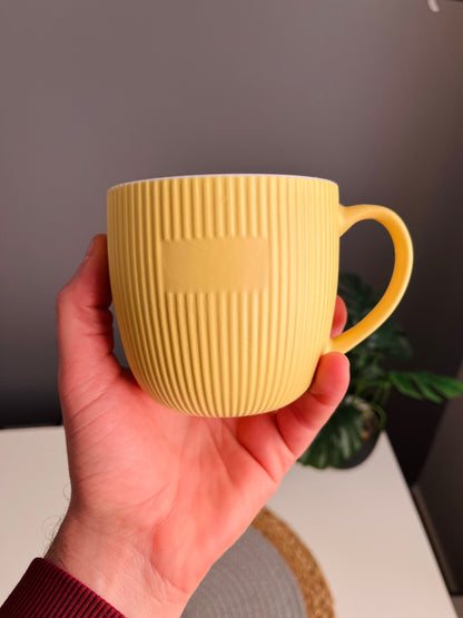 (اصفر)Porcelain mug 10cm*10cm(text)