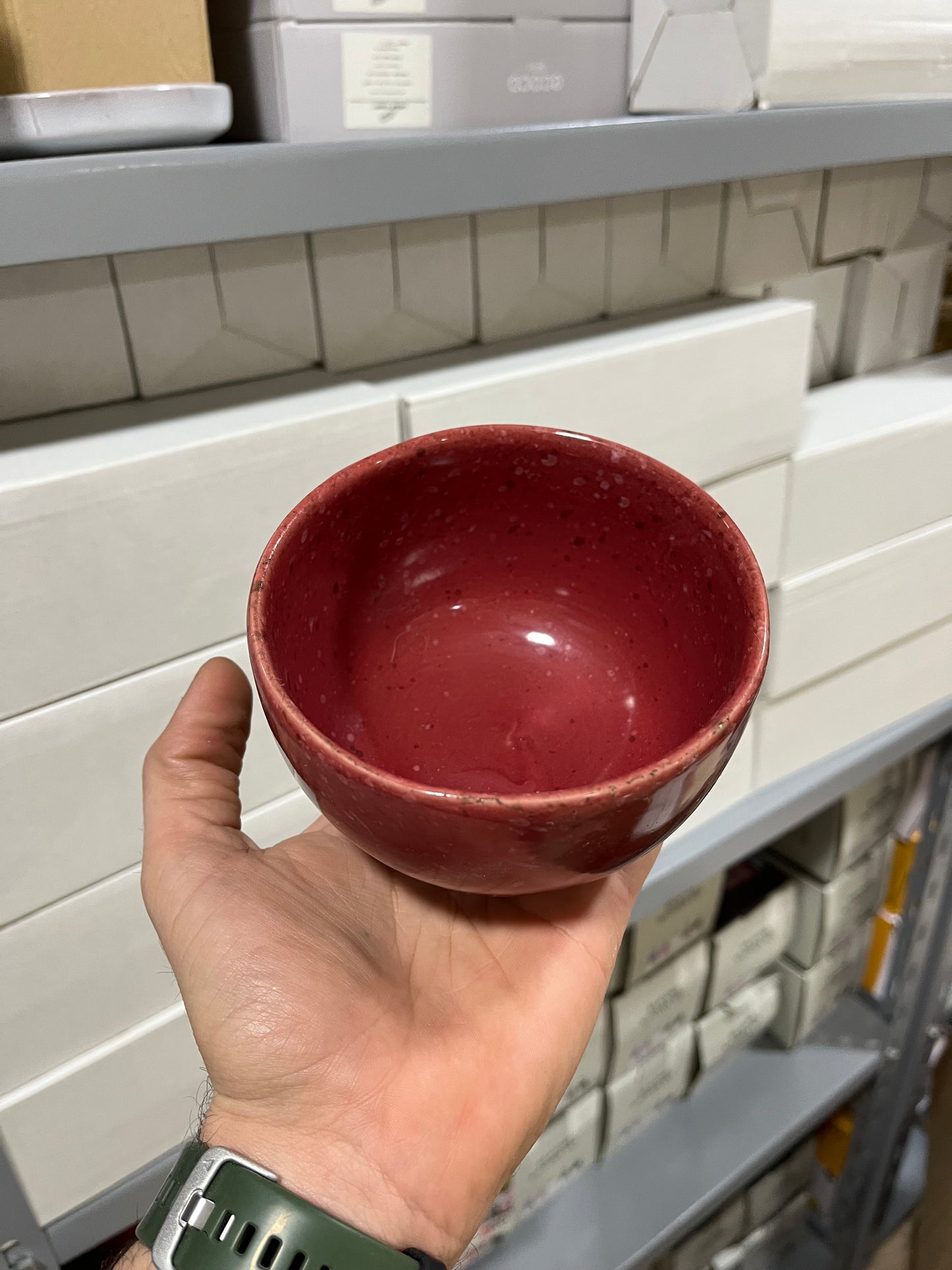 Red bowl (F)per piece 10cm*8cm